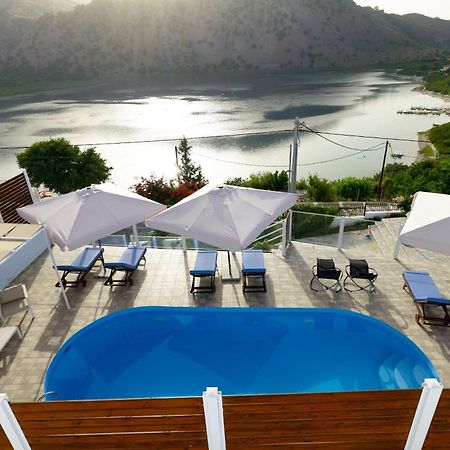 Lake View Suites Kávallos المظهر الخارجي الصورة