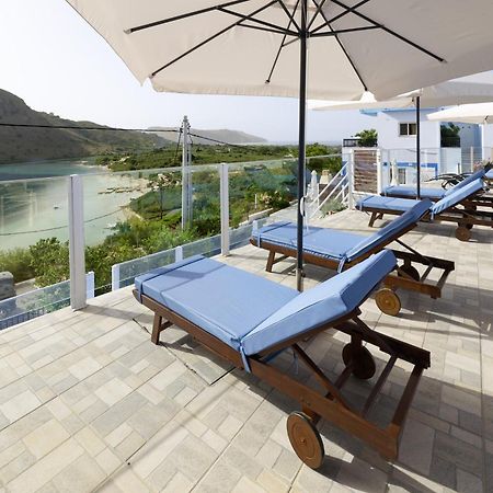 Lake View Suites Kávallos المظهر الخارجي الصورة