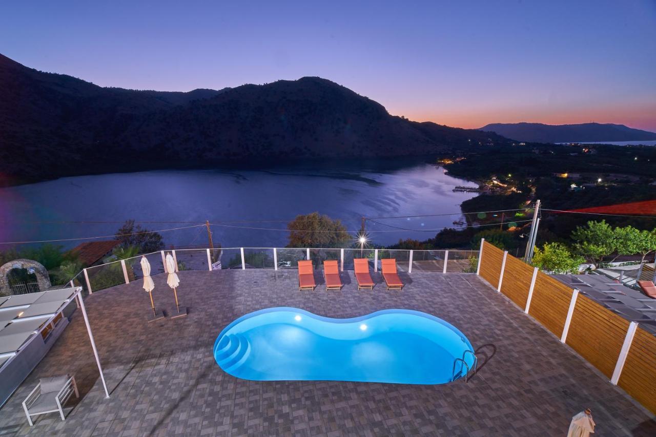 Lake View Suites Kávallos المظهر الخارجي الصورة