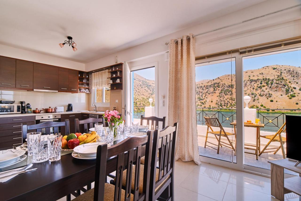 Lake View Suites Kávallos المظهر الخارجي الصورة