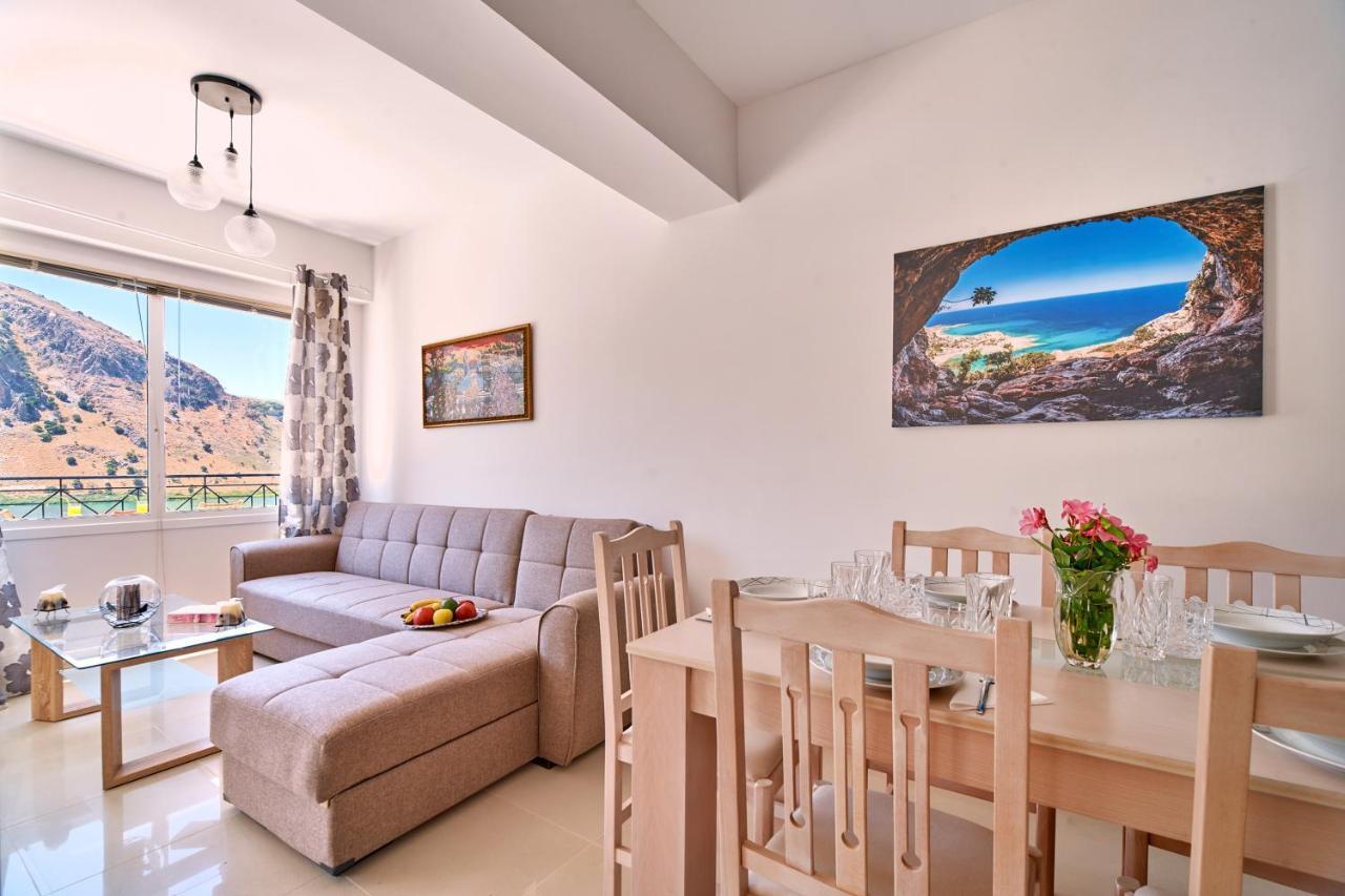 Lake View Suites Kávallos المظهر الخارجي الصورة